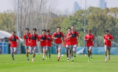 九场热身赛保持不败 海港踌躇满志迎接新赛季