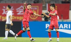 东亚杯首轮中国男足0:3不敌韩国队
